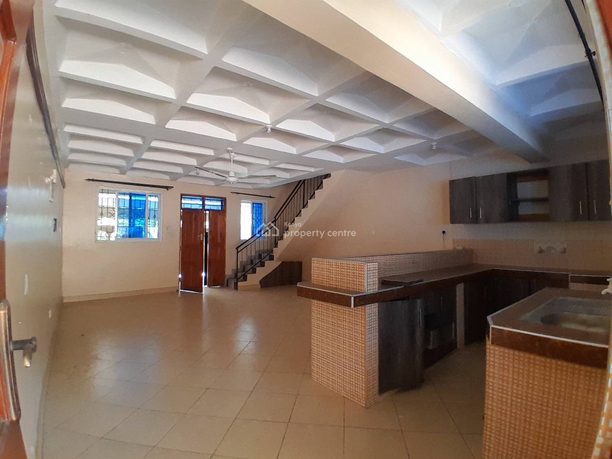 Spacious 3 Bedroom Villa Located Along Aloo Drive, Mtwapa, Mtwapa, Kilifi, Townhouse for Rent