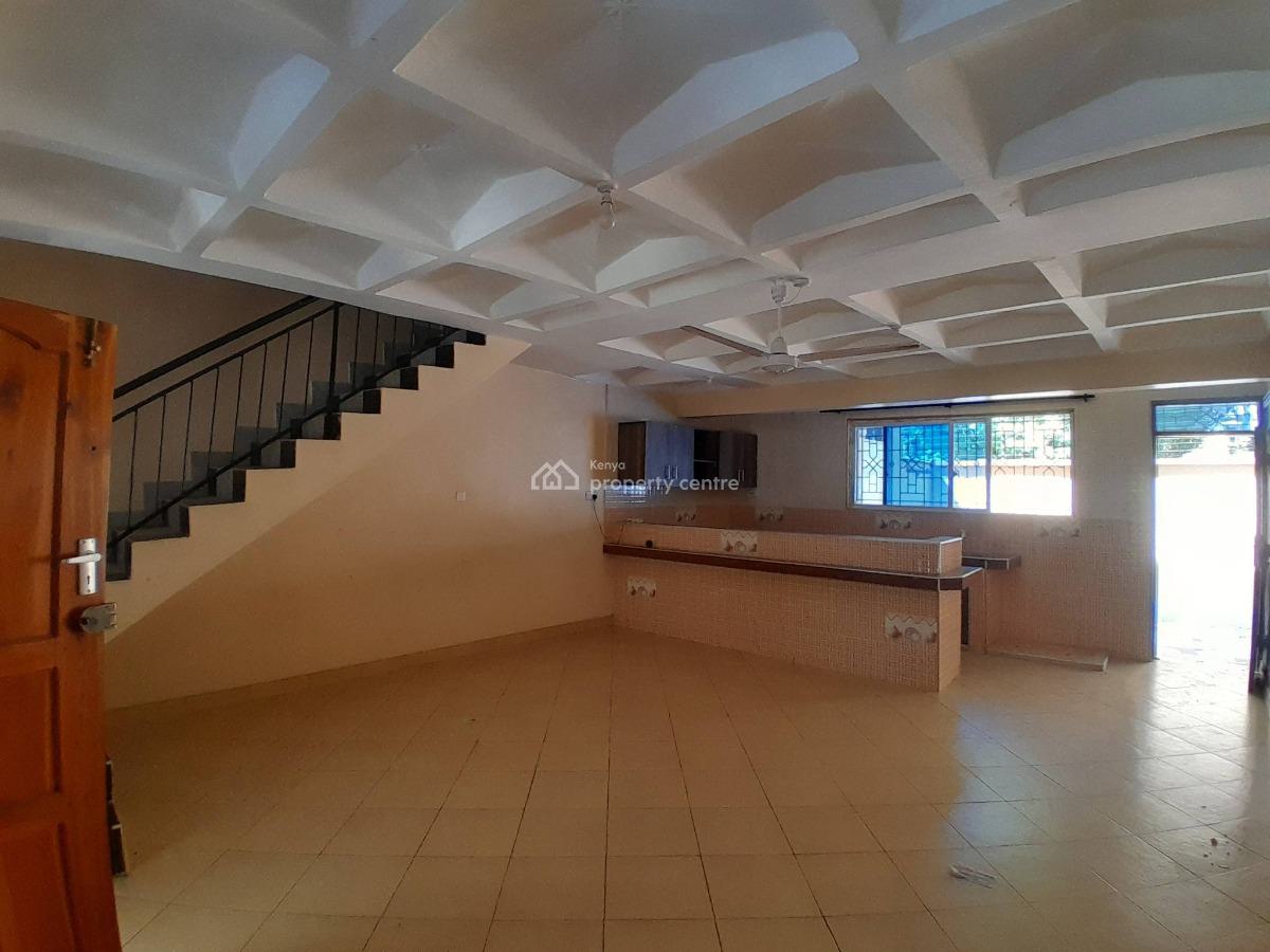 Spacious 3 Bedroom Villa Located Along Aloo Drive, Mtwapa, Mtwapa, Kilifi, Townhouse for Rent