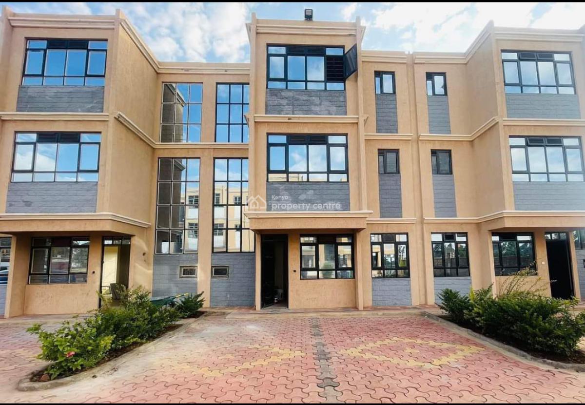 Beautiful 4 Bedroom Villas 2 Ensuite Plus Sq in Gikambura Kikuyu., 200 Meters From The Tarmac Road., Kikuyu, Kiambu, House for Sale