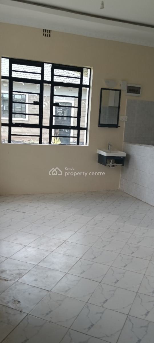 3bedroom All Ensuite Bungalow in Gated Community in Kikuyu., Gikambura ,400meters From The Tarmac Road, Kikuyu, Kiambu, House for Sale