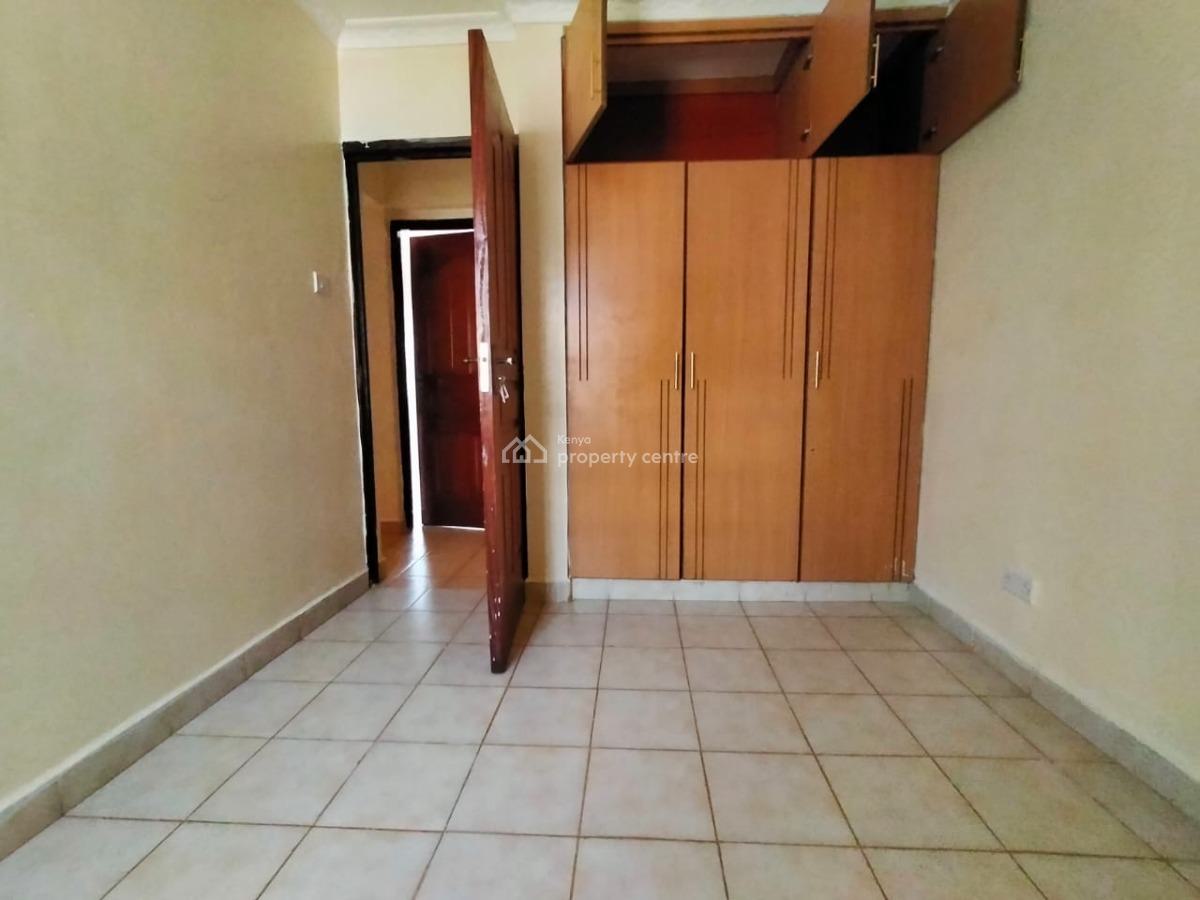 Beautiful 4 Bedroom Maisonette 2 Ensuite in Gated Community in Kikuyu., Gikambura ,200meters From The Tarmac Road, Kikuyu, Kiambu, House for Sale