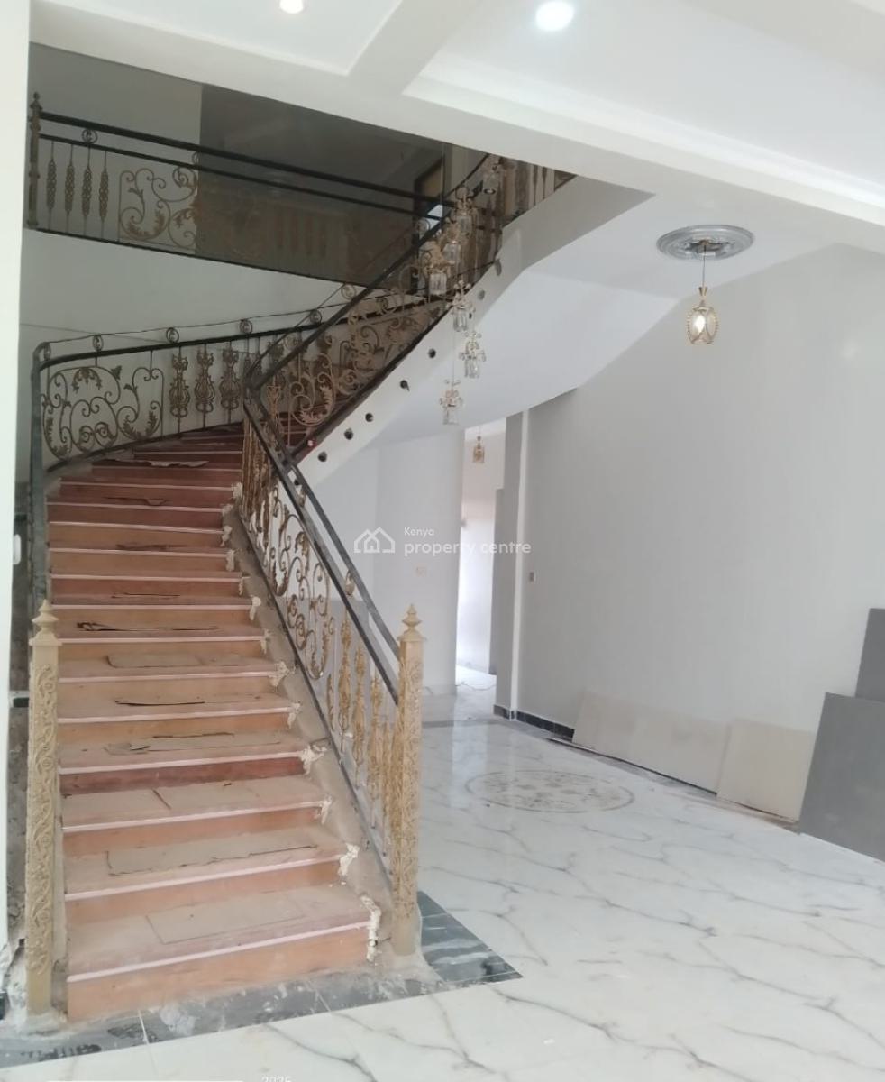 Contemporary 7bedroom Home All Ensuite with Dsq on Half Acre in Karen., Karen, Nairobi, House for Sale