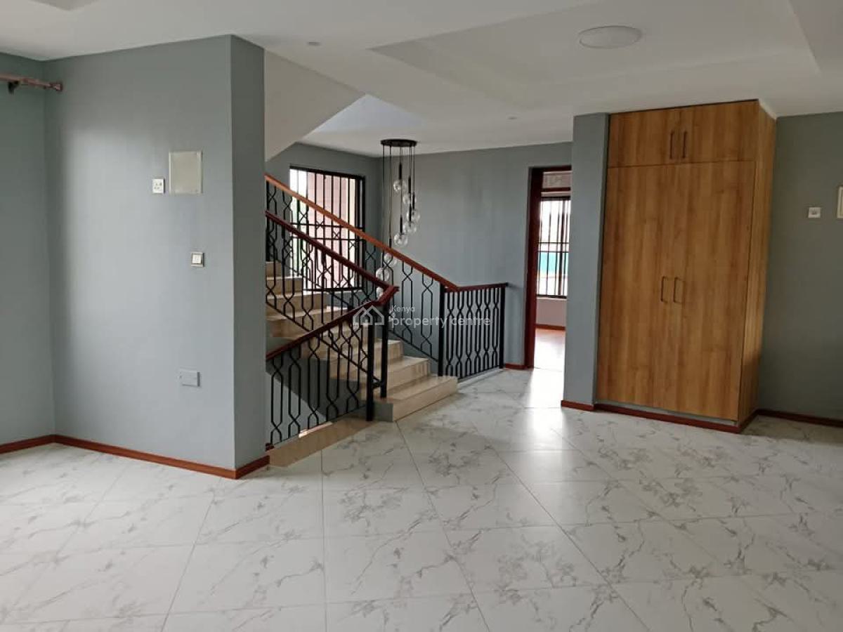 Amazing 4 Bedroom 2level Townhouse with Dsq/pool on an Eighth in Runda, Runda, Westlands, Nairobi, House for Sale