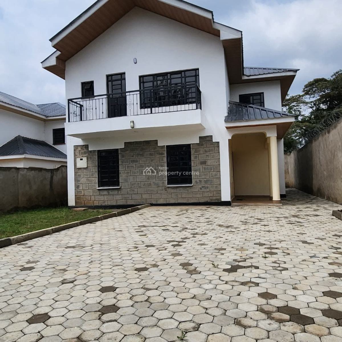 New 4bedroom Maisonette with Dsq on Eighth in Ongata Rongai., 400 Meters From The Tarmac Road, Ongata Rongai, Kajiado, House for Sale