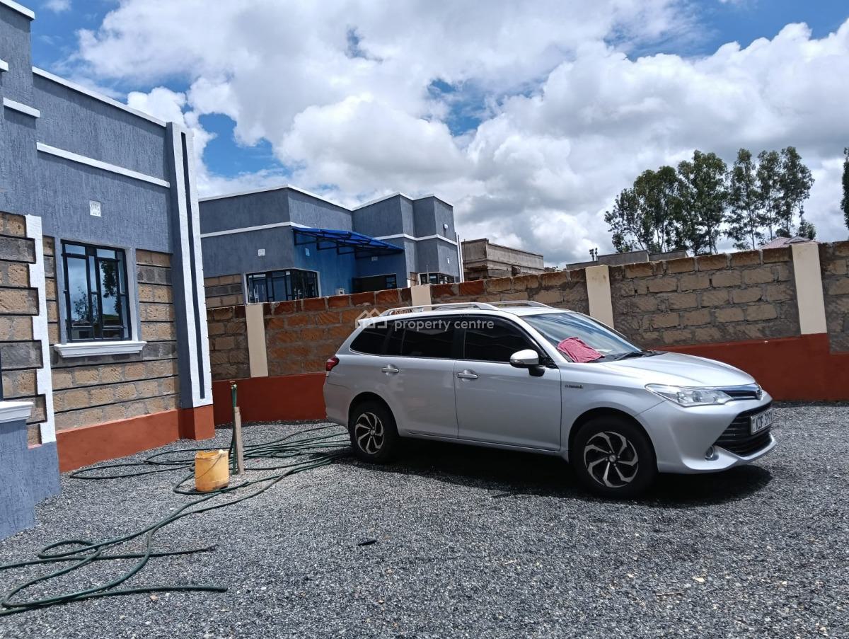 New 3 Bedroom All Ensuite Bungalow on Eighth in Kiserian Rongai., a Few Meters From The Tarmac Road, Ongata Rongai, Kajiado, House for Sale