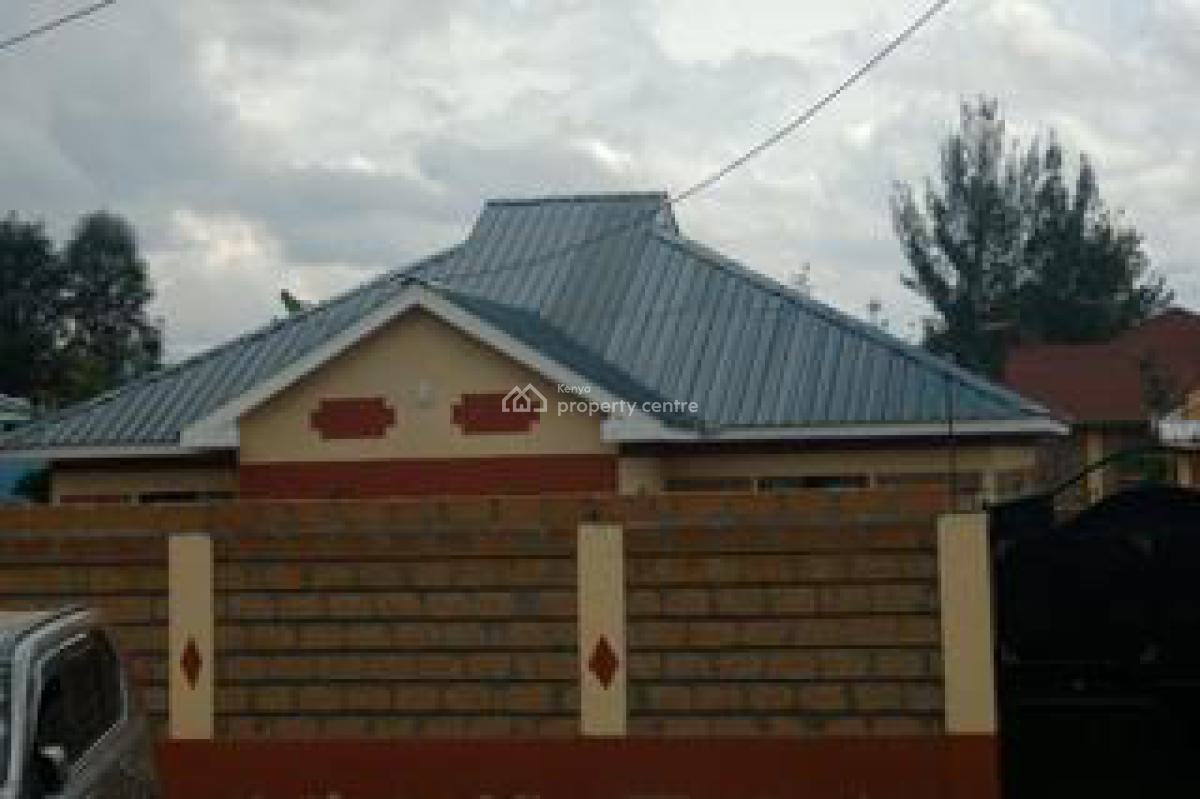 Amazing 3bedroom Bungalow Master Ensuite on Eighth in Kiserian, Rongai, 400 Meters From The Tarmac Road, Ongata Rongai, Kajiado, House for Sale