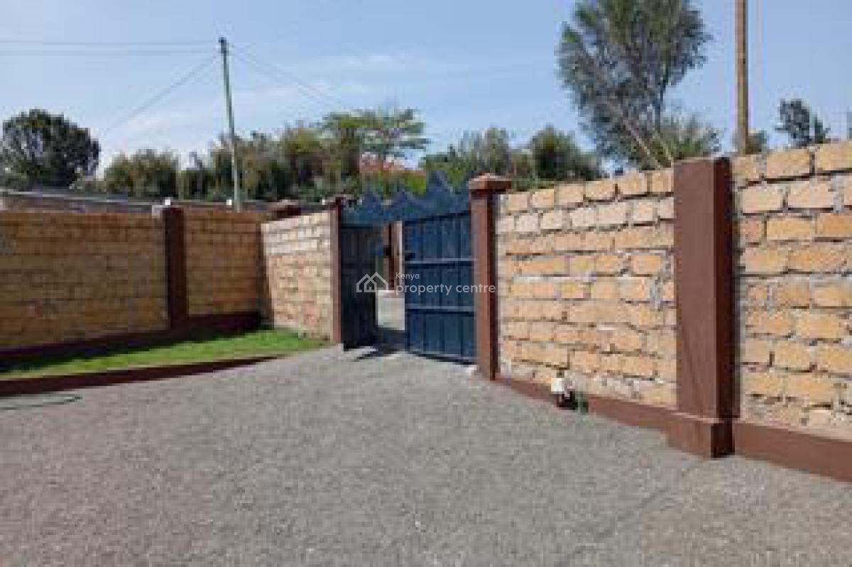 Amazing 3bedroom Home All Ensuite on Eighth in Ongata Rongai, 500 Meters From The Tarmac Road, Ongata Rongai, Kajiado, House for Sale