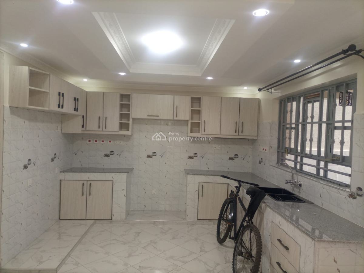 4 Bedroom Hse All Ensuite in a Controlled Estate Along Thika Super Hig, Ruiru, Ruiru, Kiambu, Townhouse for Sale