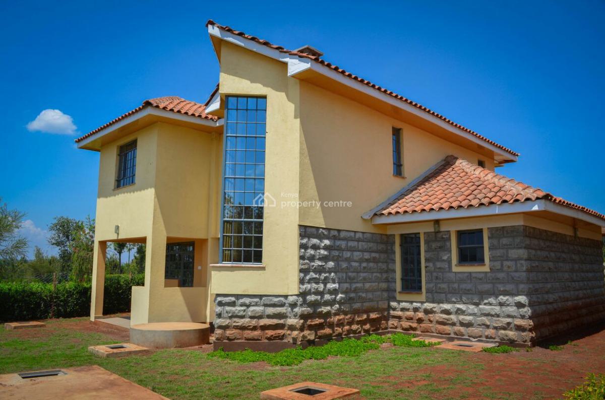 New 4bedroom Maisonette All Ensuite Plus Sq in Rimpa, Ongata Rongai., 300 Meters From The Tarmac Road, Ongata Rongai, Kajiado, House for Sale