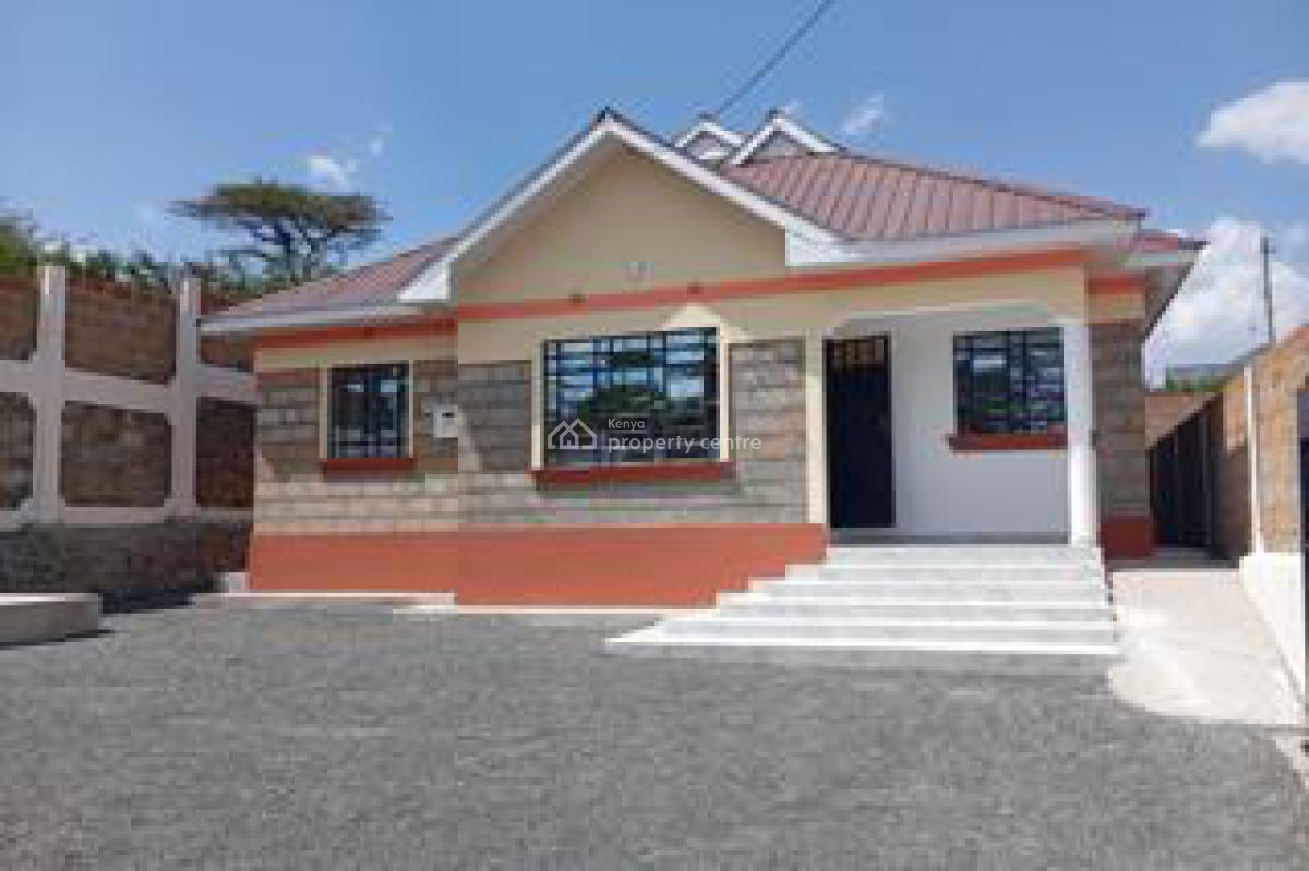 Amazing 3 Bedroom House Master Ensuite on an Eighth in Ongata Rongai., 200 Meters From The Tarmac Road, Ongata Rongai, Kajiado, House for Sale