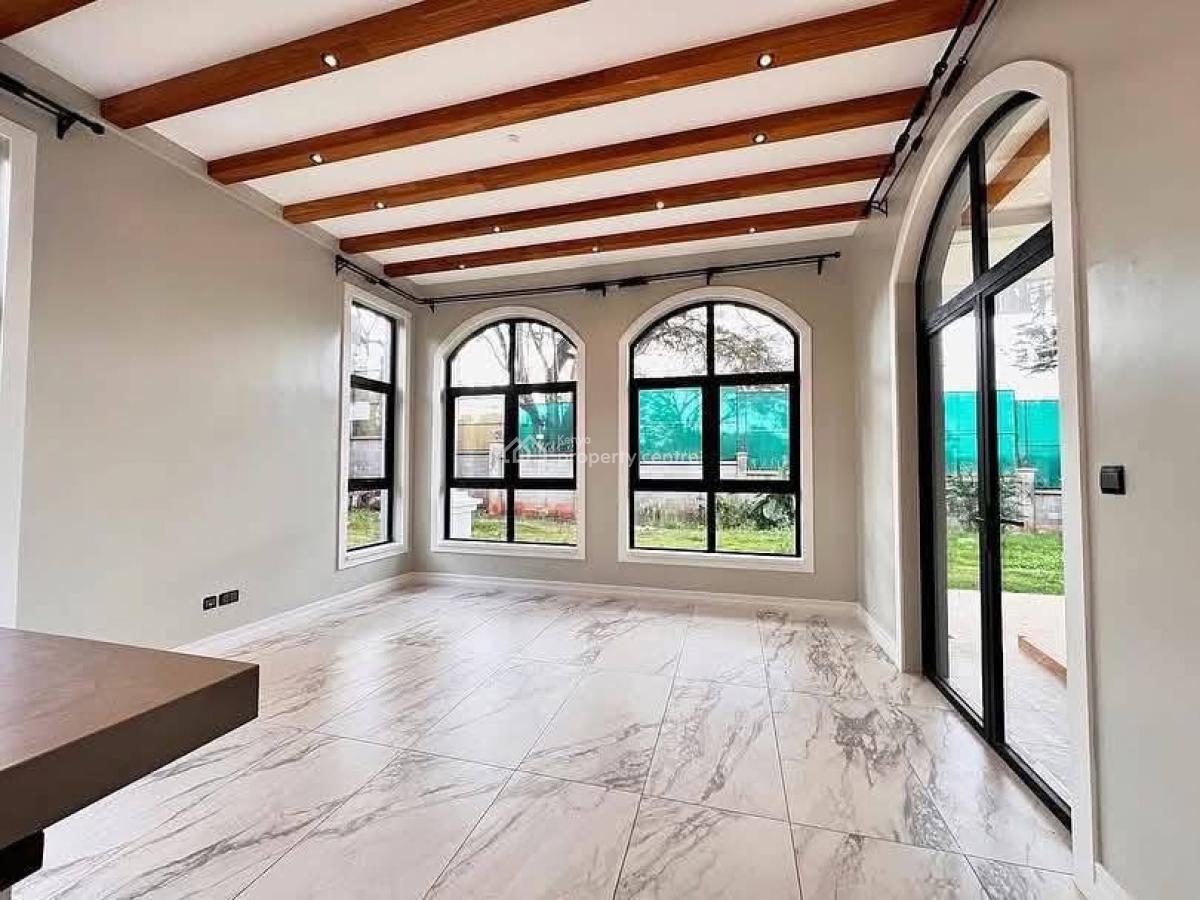 Luxurious 5 Bedrooms Townhouse, Loresho, Westlands, Nairobi, House for Rent