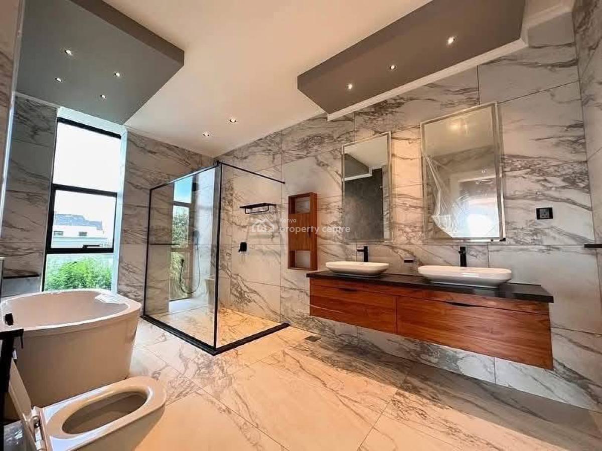 Luxurious 5 Bedrooms Townhouse, Loresho, Westlands, Nairobi, House for Rent