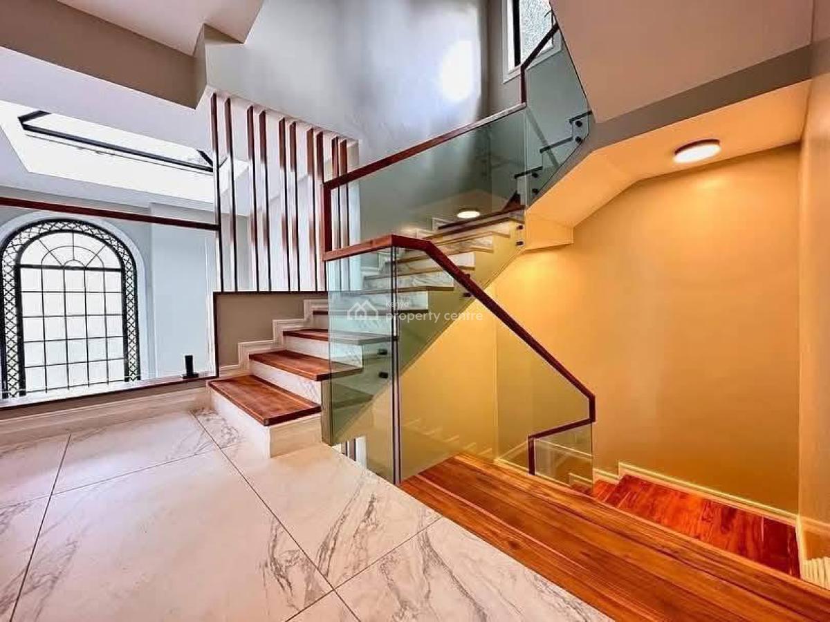 Luxurious 5 Bedrooms Townhouse, Loresho, Westlands, Nairobi, House for Rent