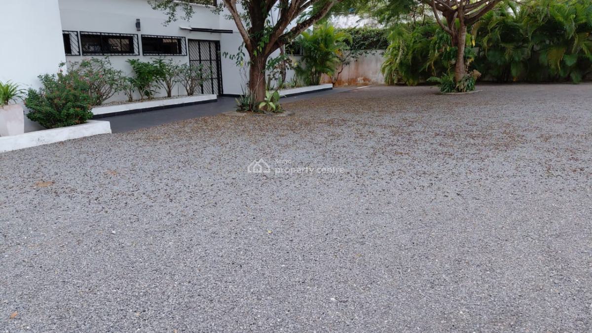 4 Bedrooms Sitting on 1/2 of an Acre Plot with a Very Big Garage for 5, Watamu Kilifi, Watamu, Kilifi, Townhouse for Sale