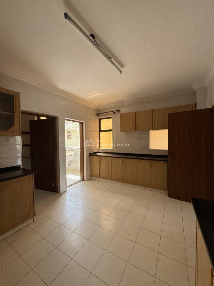 Spacious 3-bedroom Apartment with Dsq - Mandera Road, Mandera Road, Kileleshwa, Nairobi, Apartment for Rent