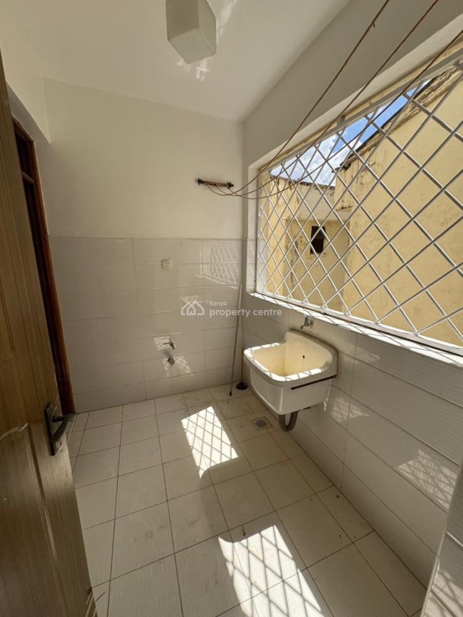 Spacious 3-bedroom Apartment with Dsq - Mandera Road, Mandera Road, Kileleshwa, Nairobi, Apartment for Rent