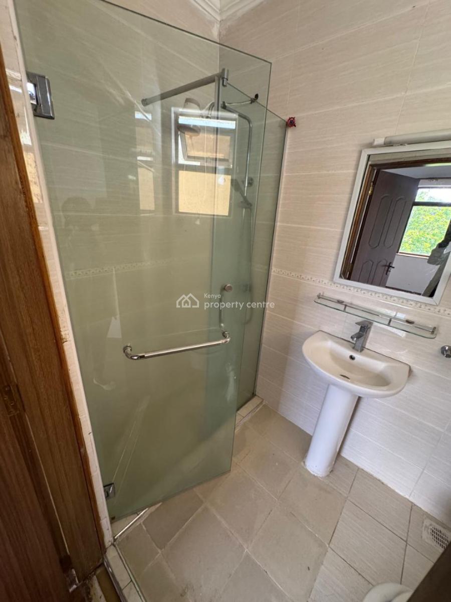 Spacious 3-bedroom Apartment with Dsq - Mandera Road, Mandera Road, Kileleshwa, Nairobi, Apartment for Rent