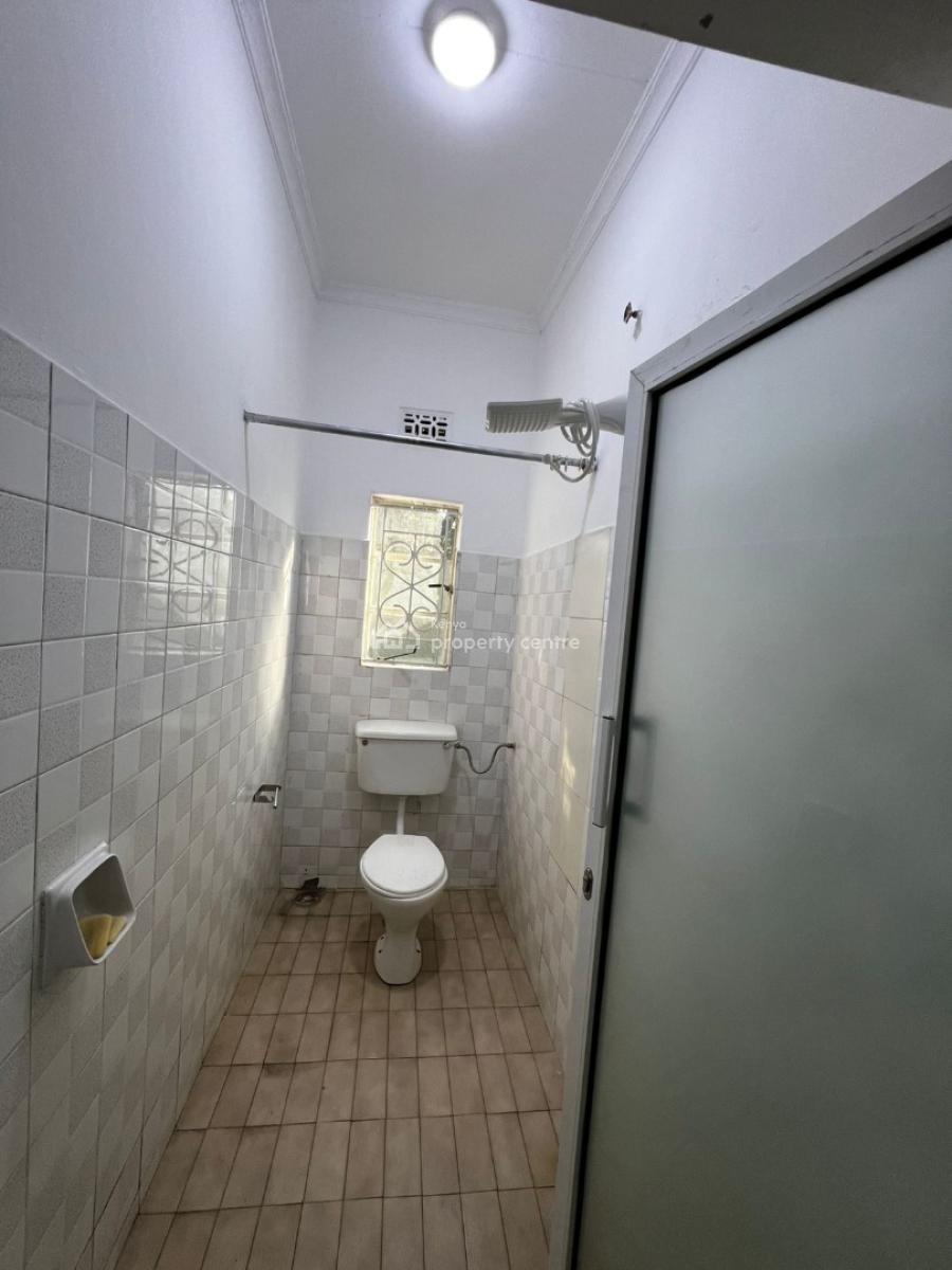 Spacious 3-bedroom Bungalow in Parklands -- Highbridge, Wangapala Road, Parklands, Nairobi, House for Rent