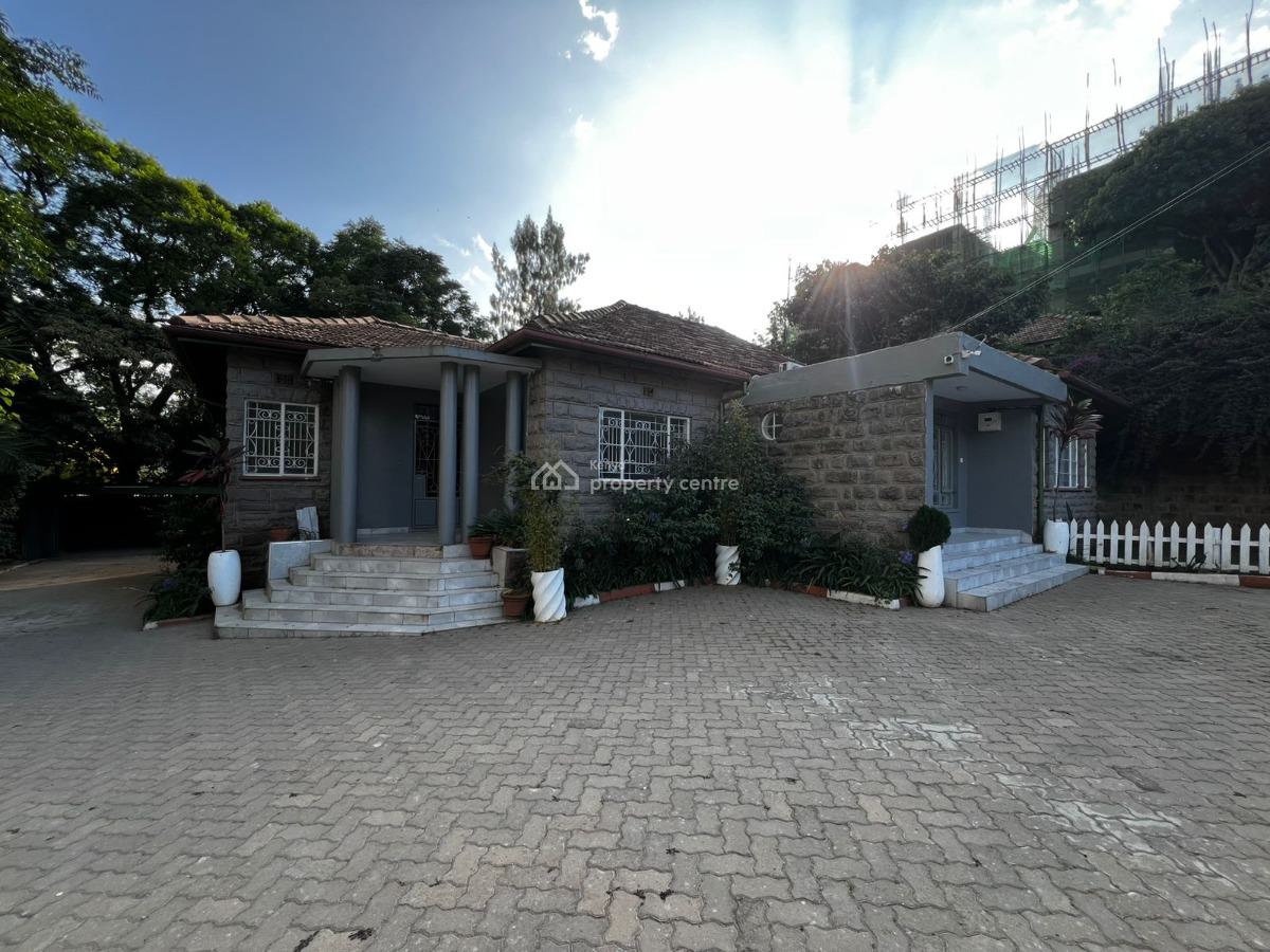 Spacious 3-bedroom Bungalow in Parklands -- Highbridge, Wangapala Road, Parklands, Nairobi, House for Rent
