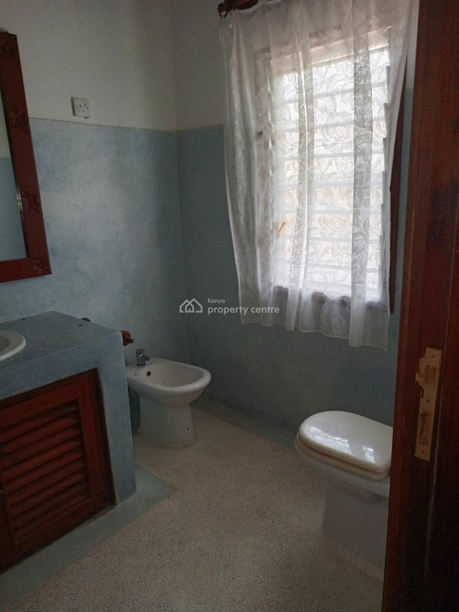 3 Bedrooms House with a Swimming Pool in Watamu Asking Price, Watamu Kilifi, Watamu, Kilifi, Townhouse for Sale