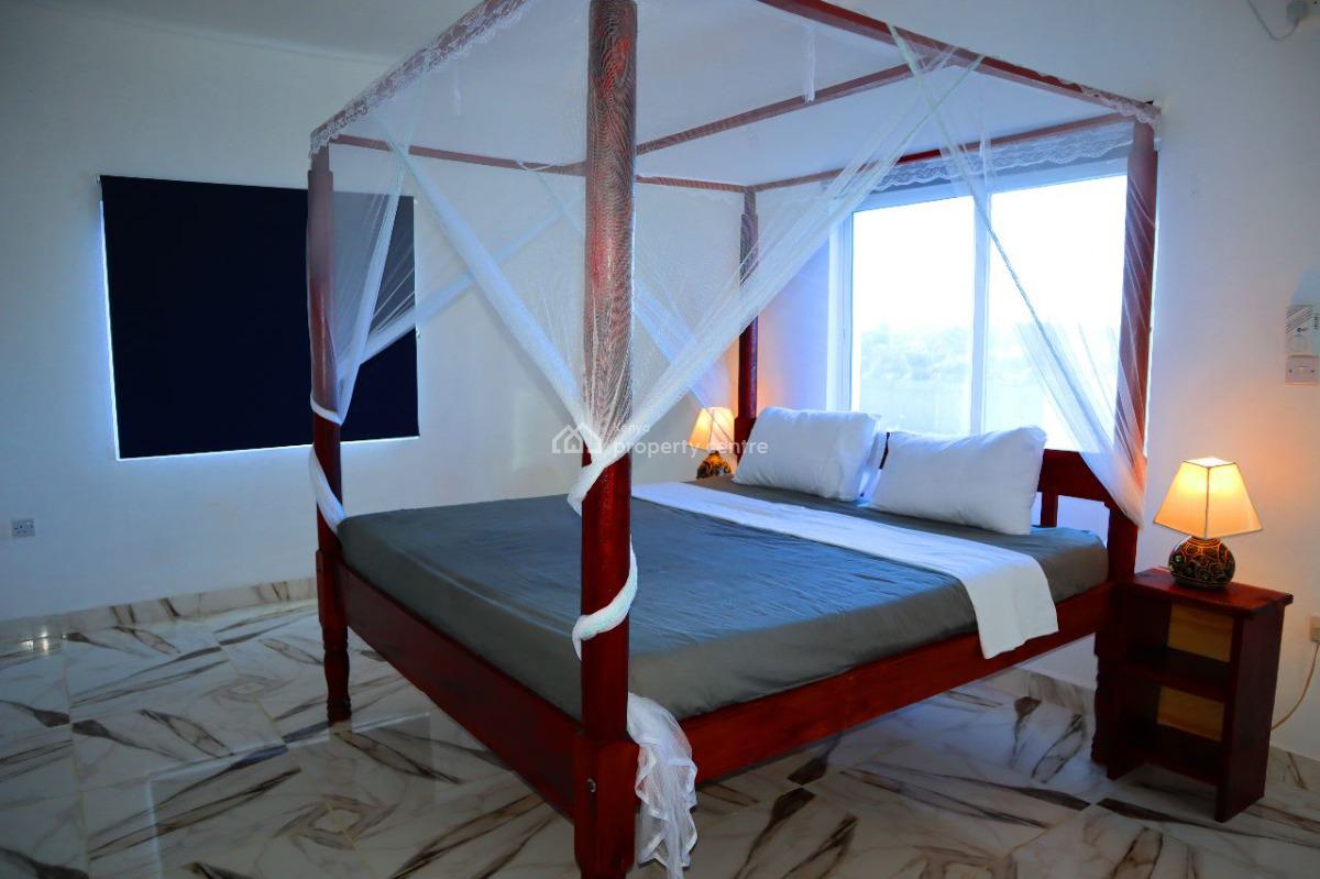 6 Bedrooms House with a Swimming Pool in Watamu. Asking Price, Watamu, Watamu, Kilifi, Townhouse for Sale