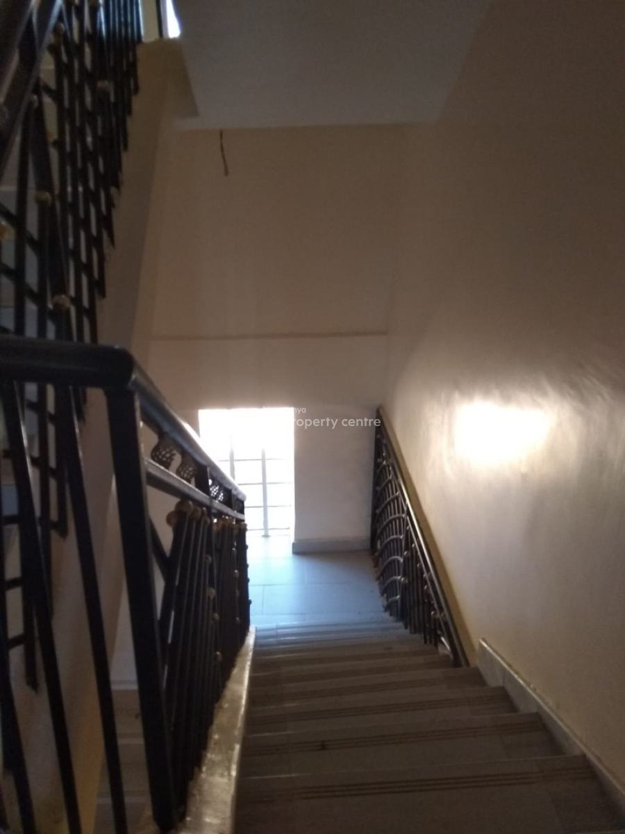 5 Bedroom House Naivasha 3 Floors Near Aqua Resort. Floor 1:, Naivasha Aqua, Naivasha East, Nakuru, Townhouse for Sale
