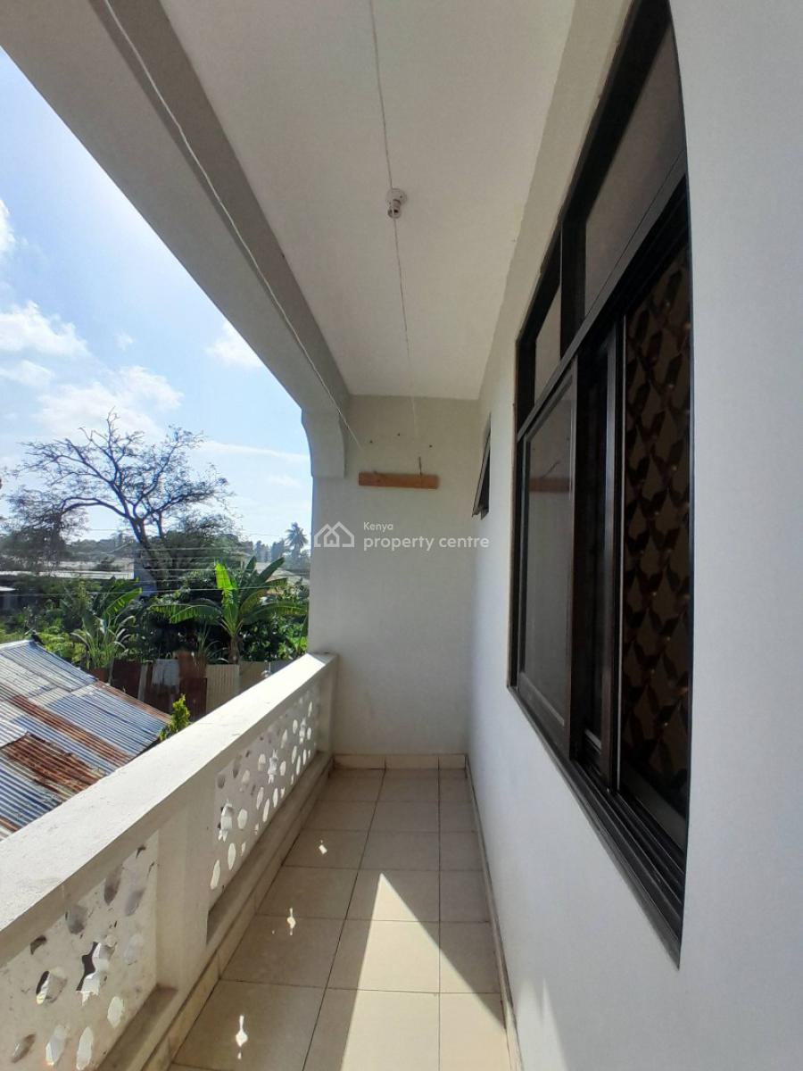 a Well-maintained Bedsitter Apartment Located National Bank Mt, National Bank Mtwapa, Mtwapa, Kilifi, Bedsitter (single Room) for Rent
