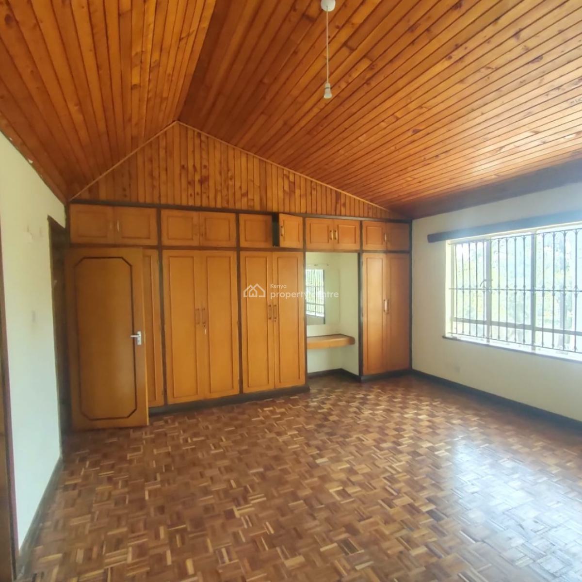 Gigiri 5 Bedroom Family House Freehold Title Sitting on 1/2 a, Gigiri, Westlands, Nairobi, Townhouse for Sale