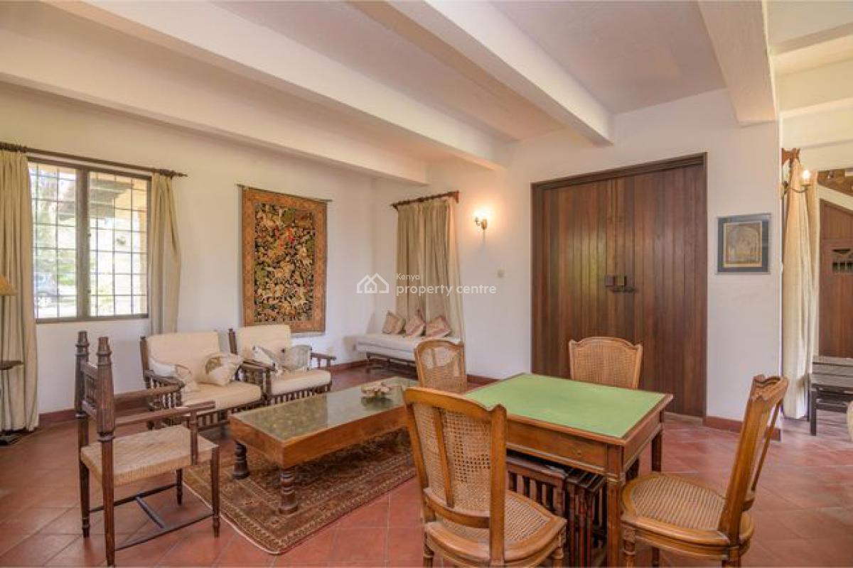 5 Bedrooms Villa on a 2 Acres Very Private Beach Property with a Swimm, Nyali Mombasa, Nyali, Mombasa, Townhouse for Sale