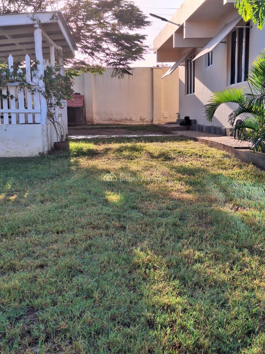 Luxury Green Villa with Pool, Diani, Beach 2, Ukunda, Kwale, Terraced Bungalow for Sale