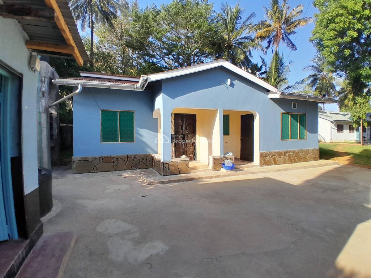 a Spacious 2 Bedroom Apartment Located Near Zebra Estate, Mtwapa, Near Zebra Estate, Mtwapa, Mtwapa, Kilifi, Townhouse for Rent