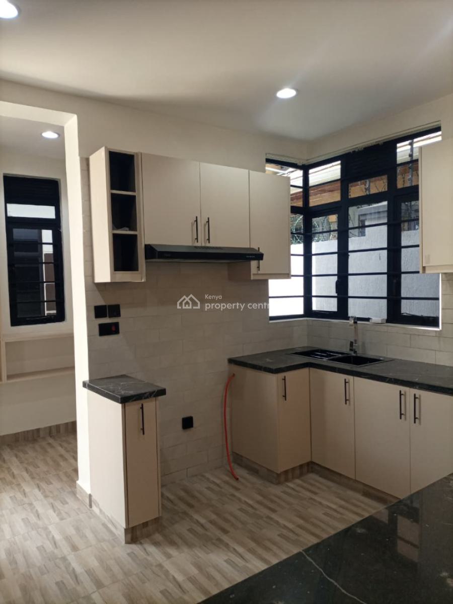 4 Bedroom Hse with Sq and Attic All Ensuite Membley Estate  with Moder, Ruiru, Ruiru, Kiambu, Townhouse for Sale