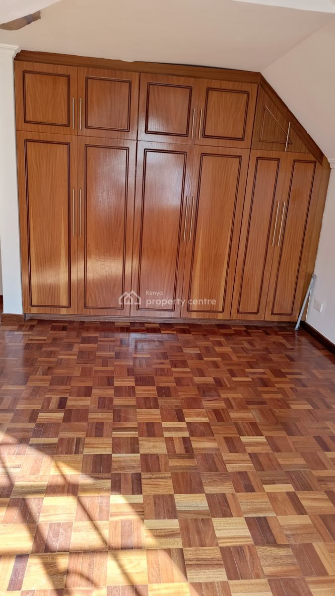an Amazing Spacious 5 Bedroom Townhouse All Ensuite Plus 2dsq, Lavington, Nairobi, House for Sale