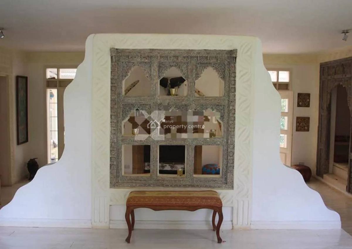 6 Bedroom Luxurious Home, Karen, Nairobi, Townhouse for Sale