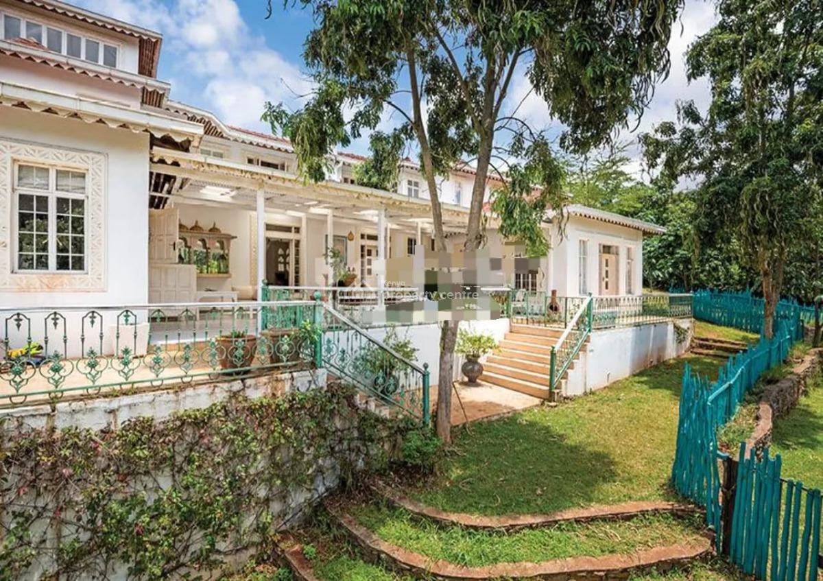 6 Bedroom Luxurious Home, Karen, Nairobi, Townhouse for Sale