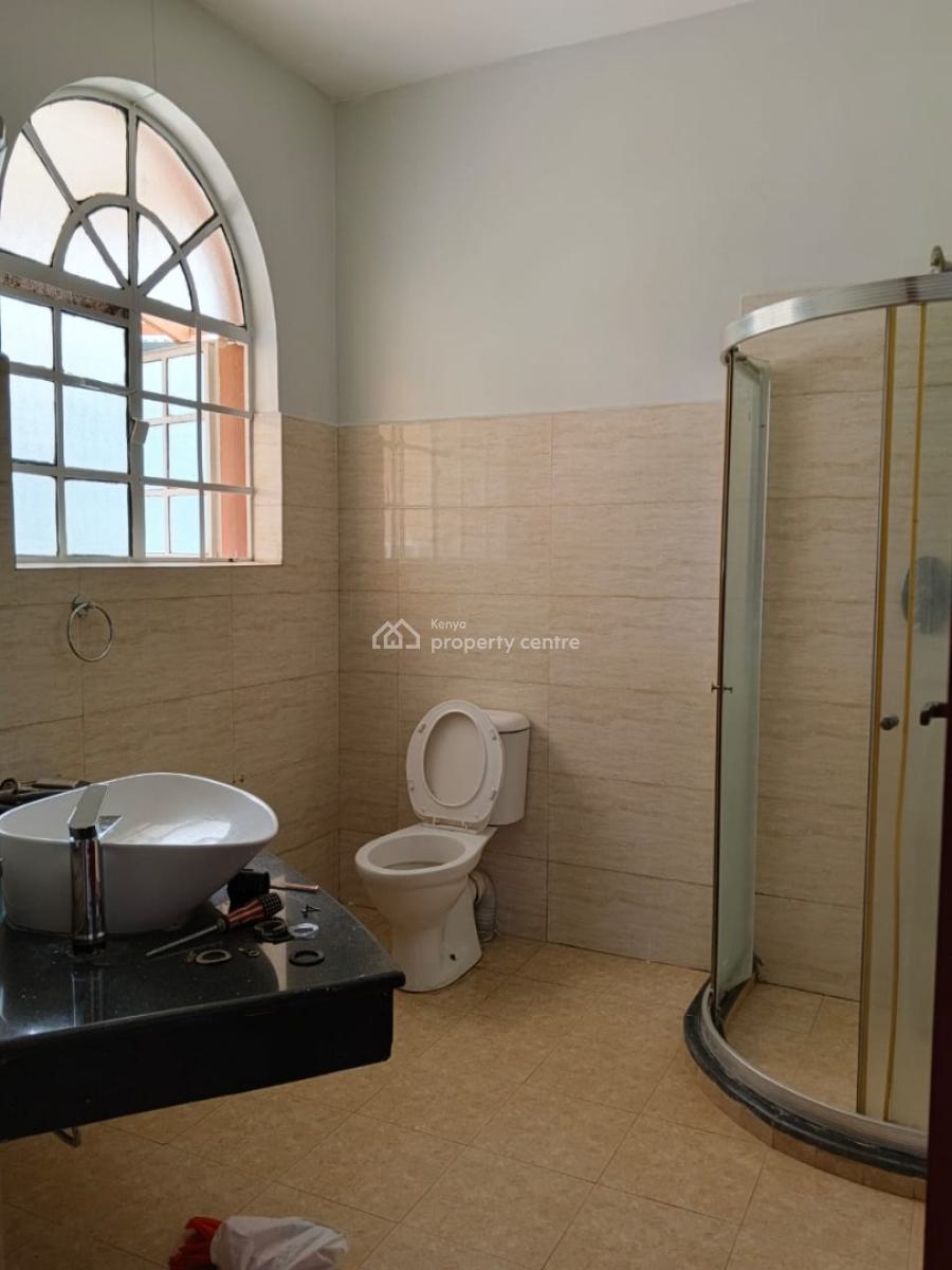 Stunning 4 Bedroom Mansion on 0.5 Acres., Karen, Nairobi, House for Rent