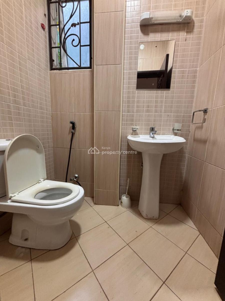 Modern All Ensuite 5 Bedrooms Townhouse, Owashika Road, Lavington, Nairobi, Townhouse for Rent