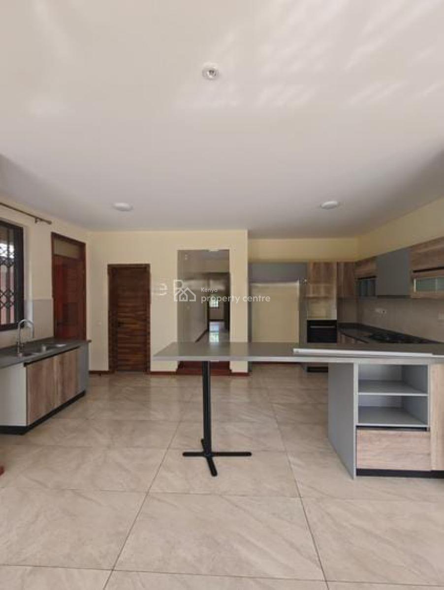 Elegant 4-bedroom All-en-suite Villa in Gated Community, Karen, Nairobi, House for Rent