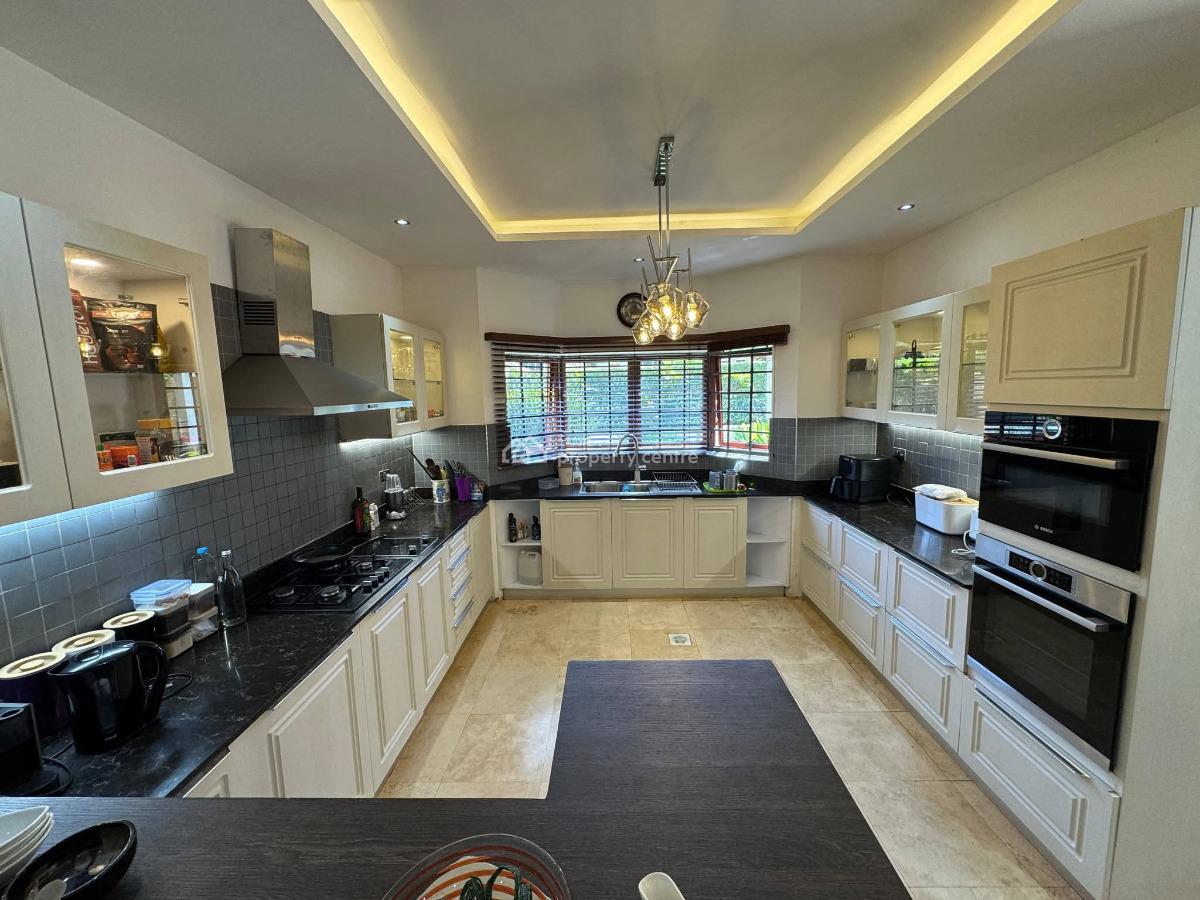 Exquisite 5 Bedroom House with Pool Dsq on Half Acre in Runda., Runda, Westlands, Nairobi, House for Sale