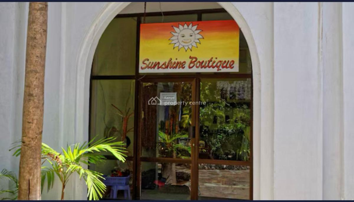 4 Star Beach Hotel with 191 Rooms in Diani Beach-kenyan Coast  Sitting, Diani Beach Kwale, Ukunda, Kwale, Hotel / Guest House for Sale