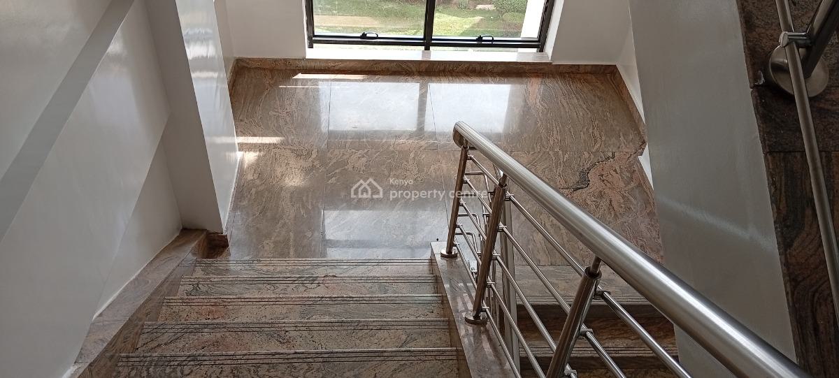 Approximately 1000 Sq Ft Commercial Space, Hurlingham Estate, Kilimani, Nairobi, Office Space for Rent