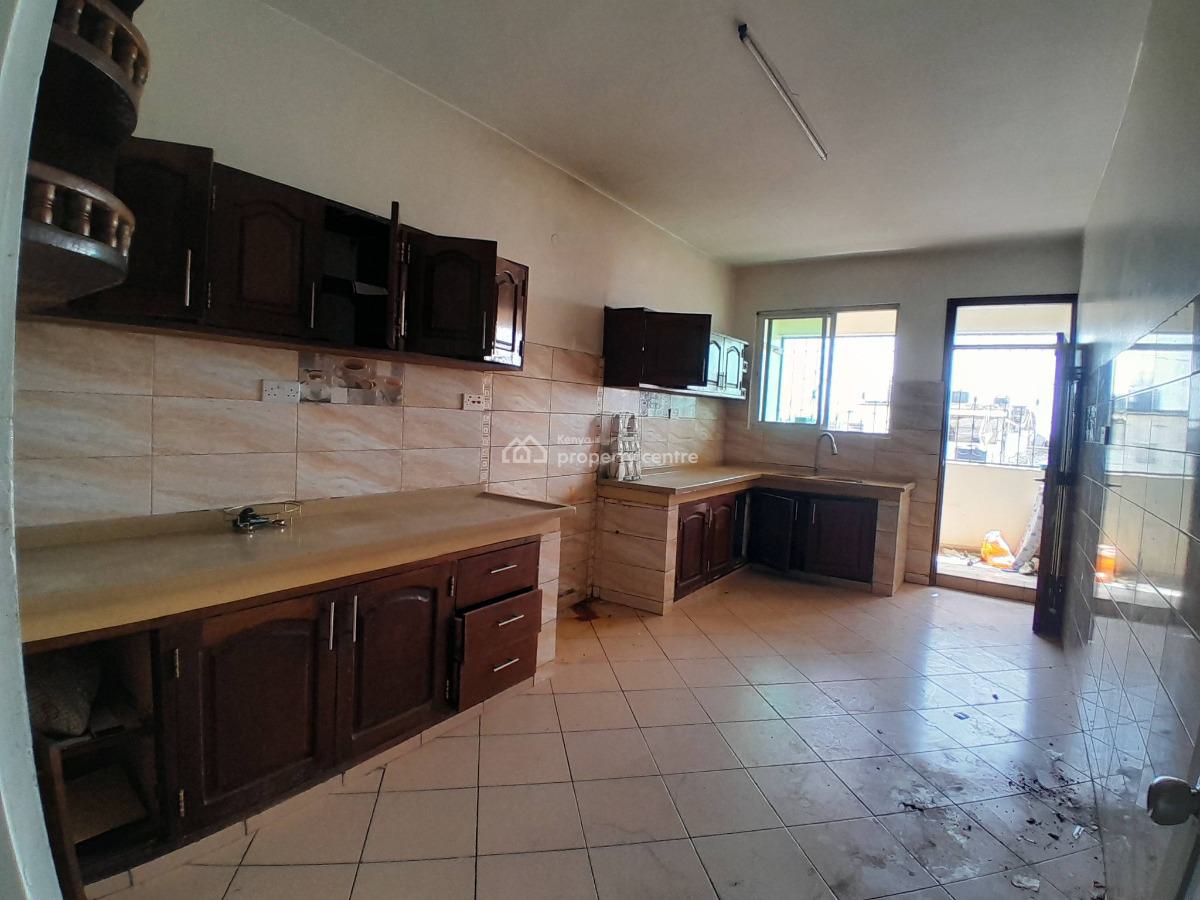 Spacious 3 Bedroom Apartment, 1 Master Ensuite, Ganjoni, Mombasa, Apartment for Rent