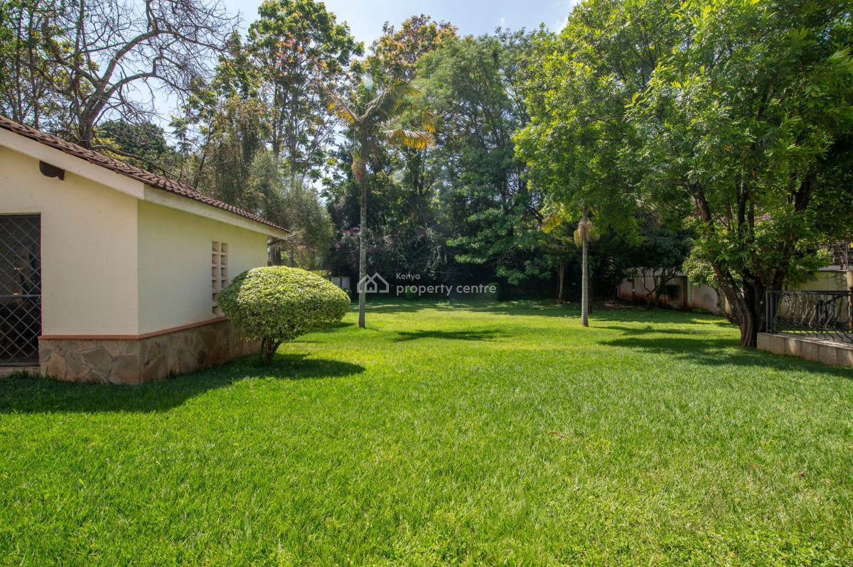 Elegant 6-bedroom All-en-suite Mansion with a Private Swimming Pool, Runda, Westlands, Nairobi, House for Sale