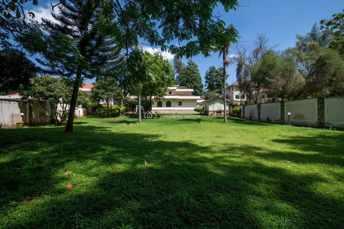 Elegant 6-bedroom All-en-suite Mansion with a Private Swimming Pool, Runda, Westlands, Nairobi, House for Sale