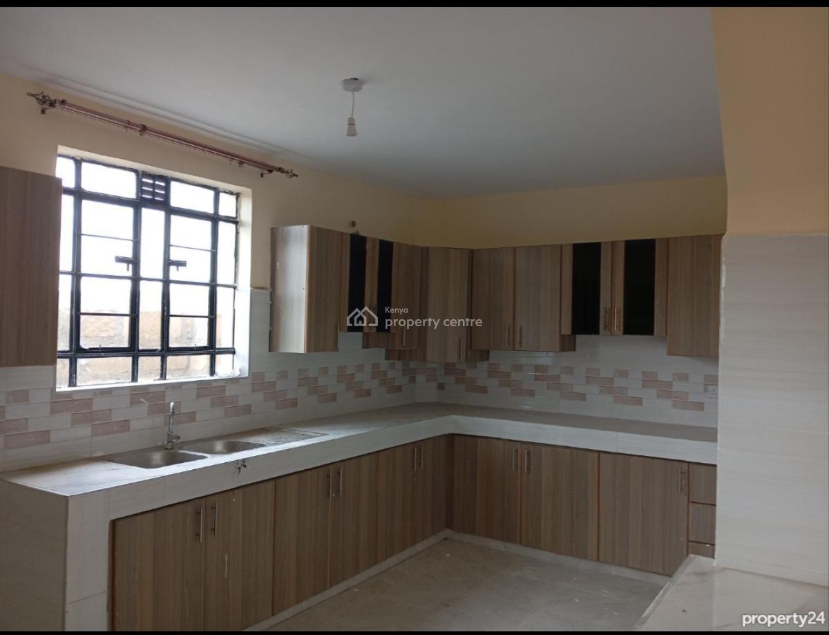 Amazing 4bedroom Maisonette Master Ensuite on Eighth, a Few Meters From The Tarmac Road, Ongata Rongai, Kajiado, House for Sale