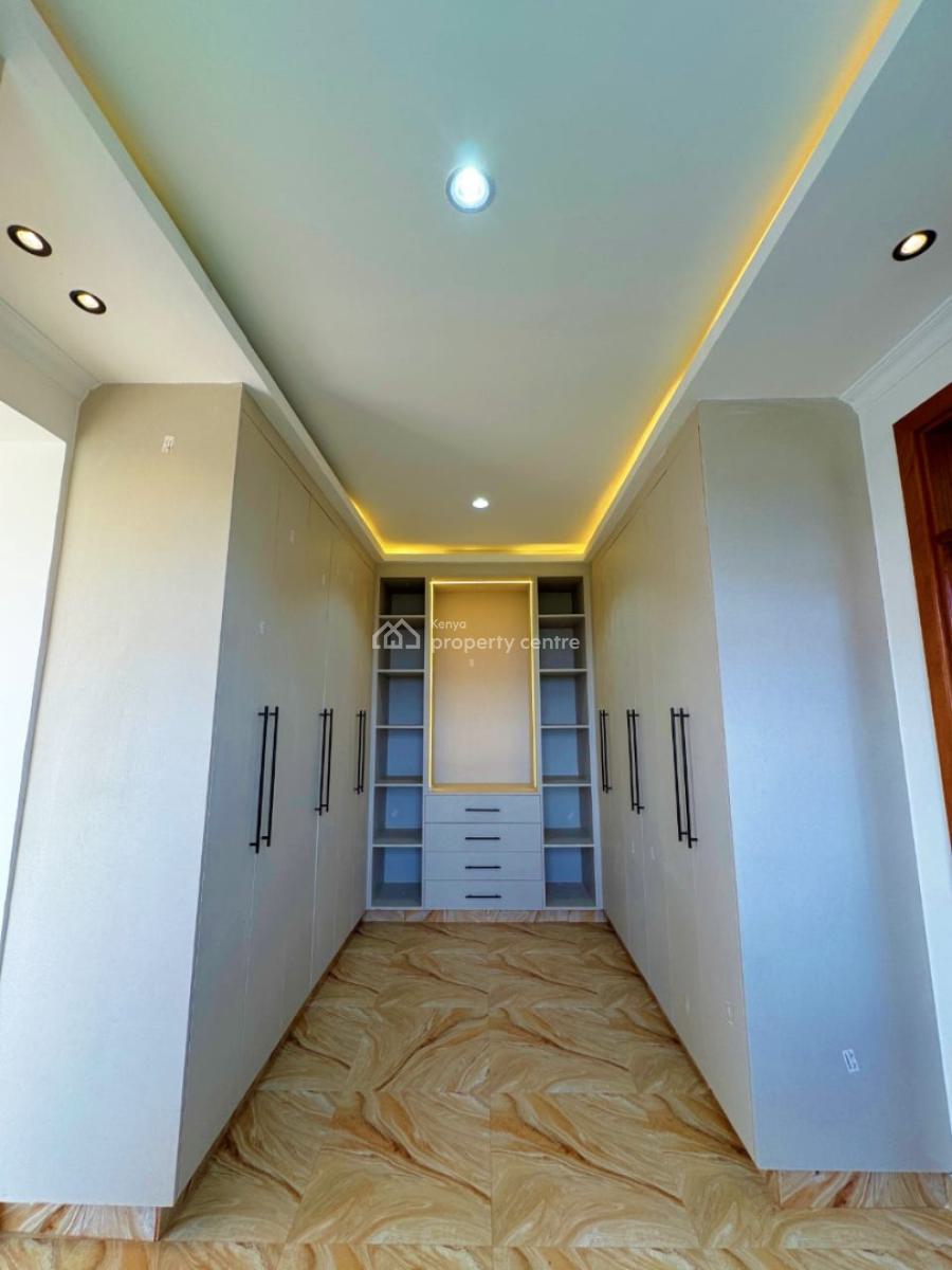 an Elegant Spacious 4 Bedroom Townhouse All Ensuite Plus Dsq/gym, Tatu City, Ruiru, Kiambu, House for Sale