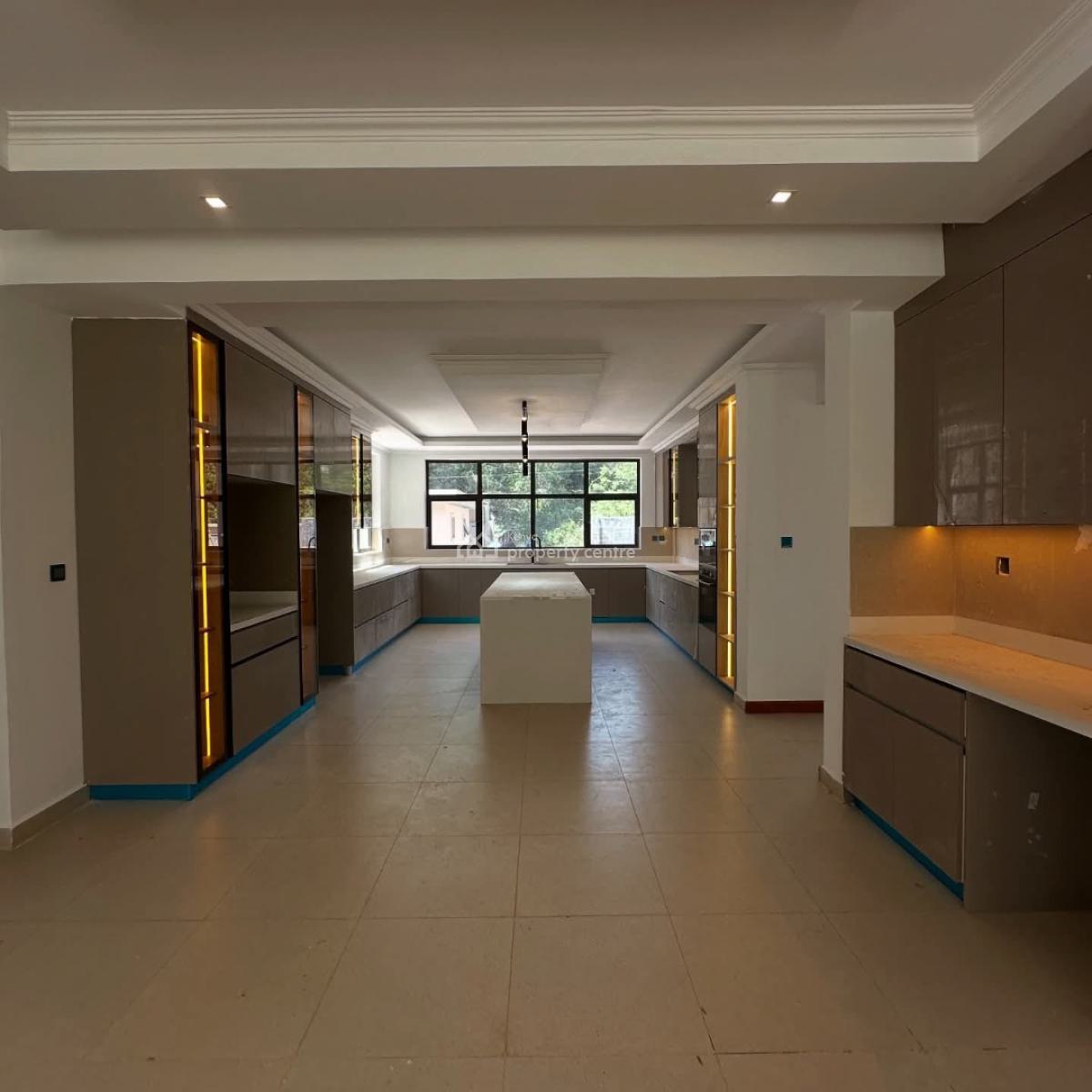 Luxury 5-bedroom All-en-suite Villa in Gated Community, Karen, Nairobi, House for Sale