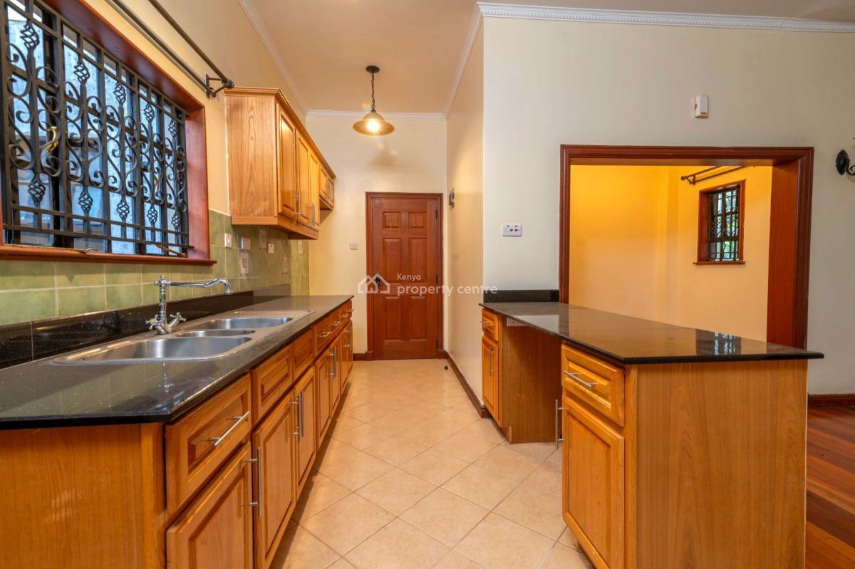 Luxury 6-bedroom House on 0ne Acre, Treelane, Karen, Nairobi, House for Rent