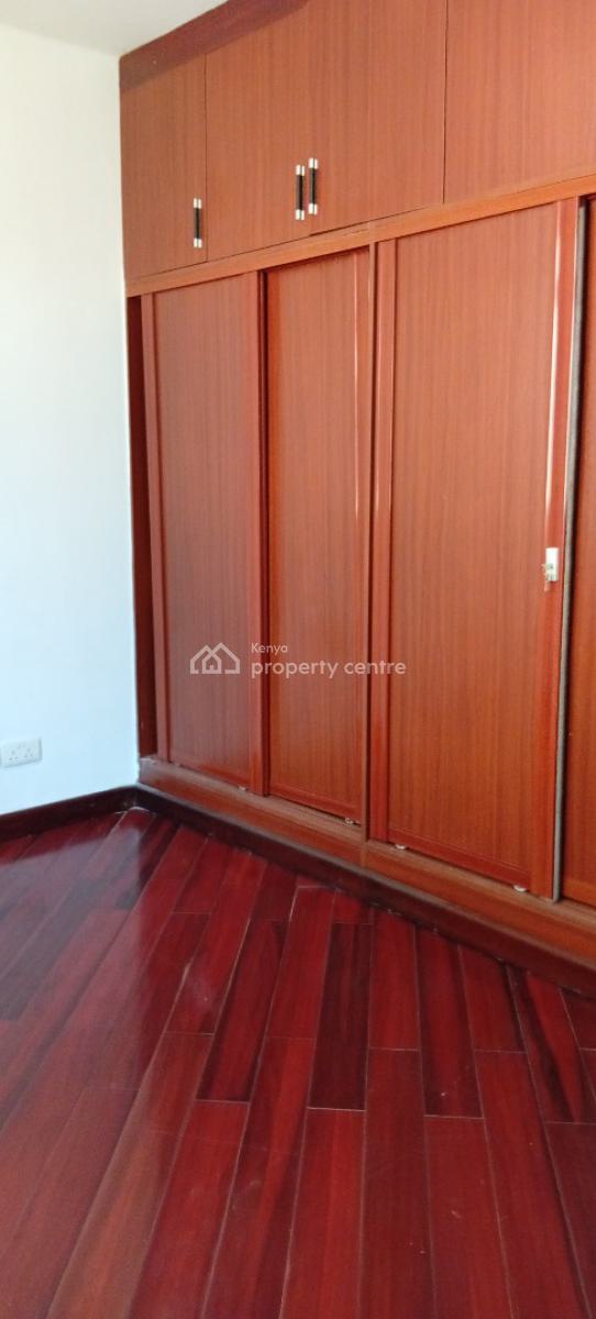 Five Bedroom All Ensuite Townhouse with a Garden, Green Shopping Center, Lavington, Nairobi, Townhouse for Rent