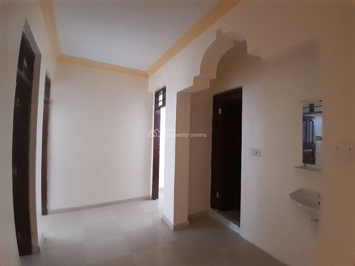 Spacious 3br Apartment Located Near Quickmart, Nyali, Quickmart, Nyali, Nyali, Mombasa, Apartment for Rent